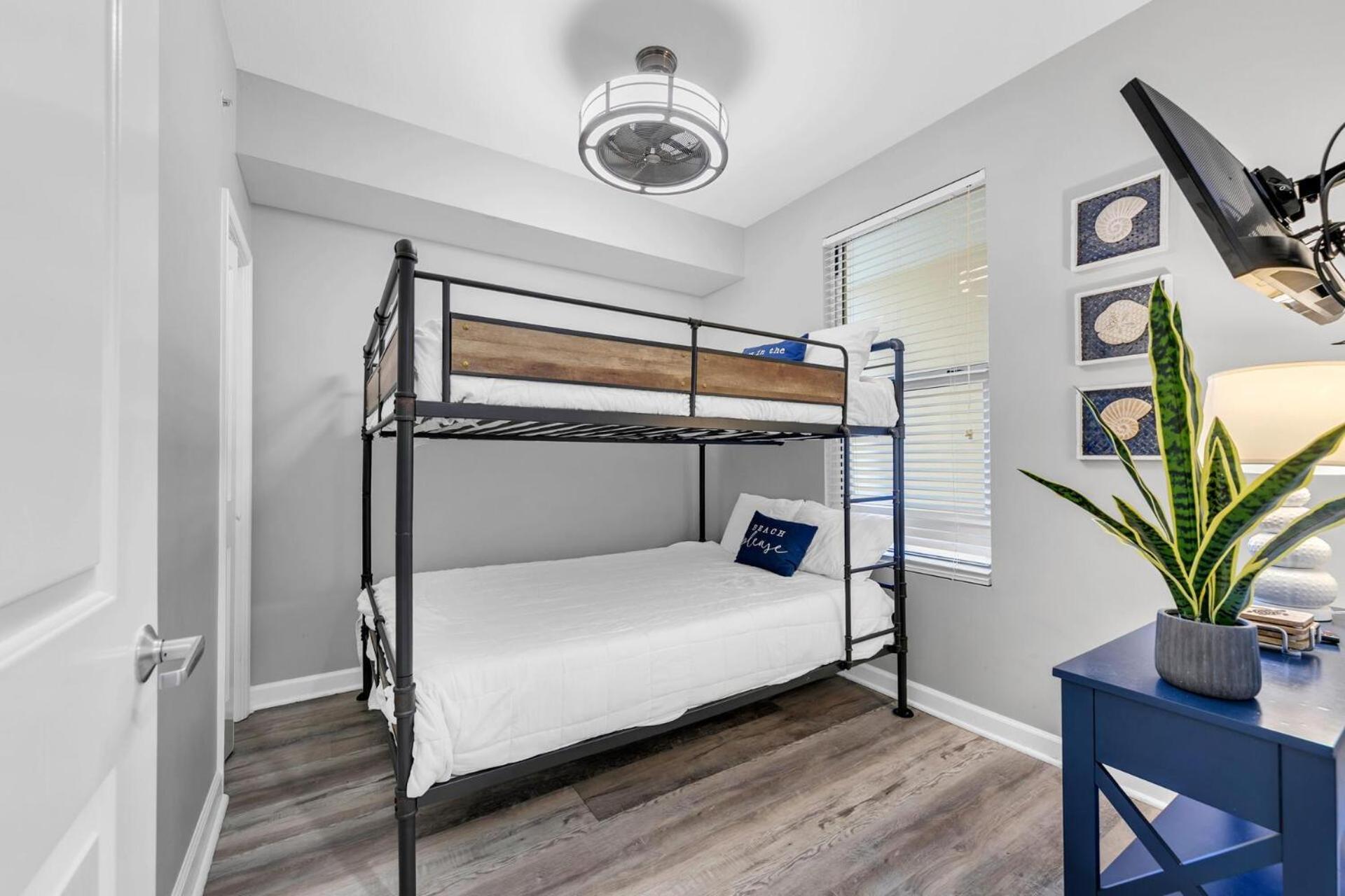 Apartment Grandview East 302 - Sandscape
